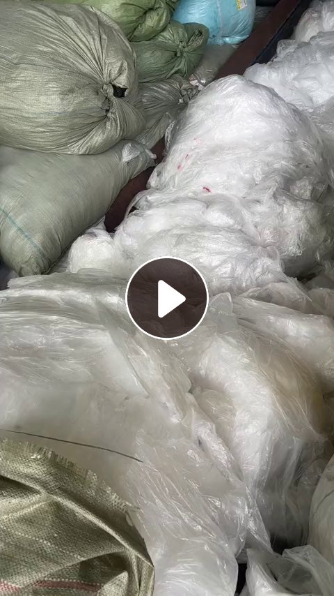 长期出售干造低压膜废料，带少量标签，现货8吨，月供200吨左右