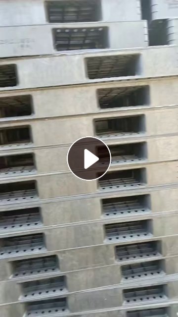 出售韩国进口的pp托盘破碎料，现货50吨