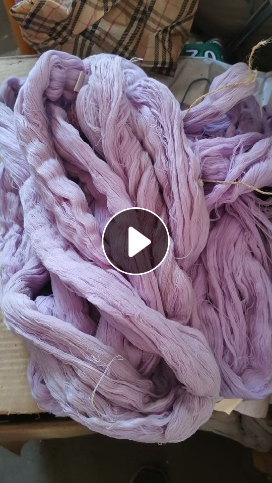 出售一批纯羊毛纱线，库存羊毛线，现货300斤左右，在河北张家口