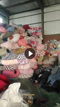 长期出售旧衣服黑料，燃烧料，现货有20吨左右
