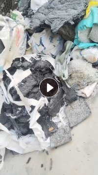 出售PE排渣料，现货几吨