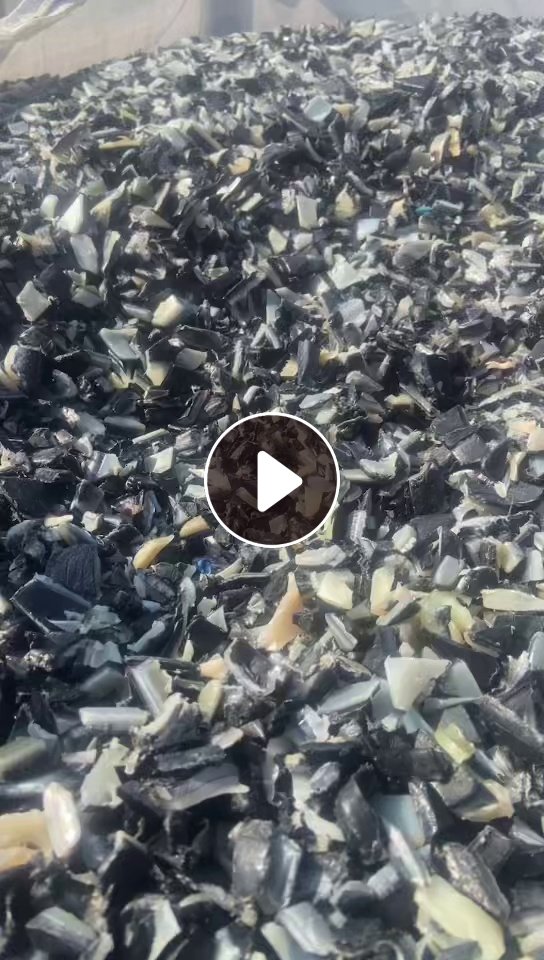 出售油箱破碎料，现货20吨左右