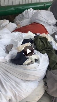 长期出售染厂下来涤纶废布统货，颜色没有分拣，两三天就有一车9.6米，货在江苏泗阳