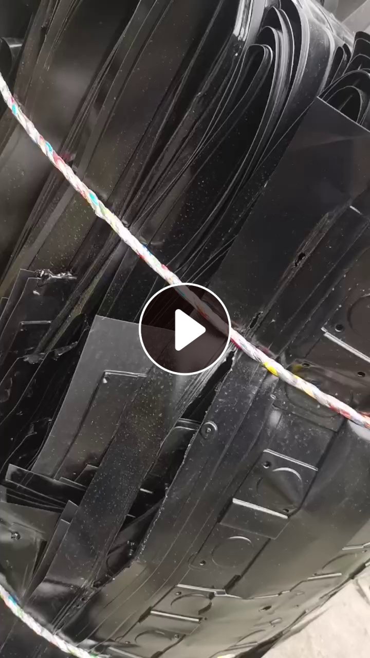 出售PC吸塑边角料，现货十几吨