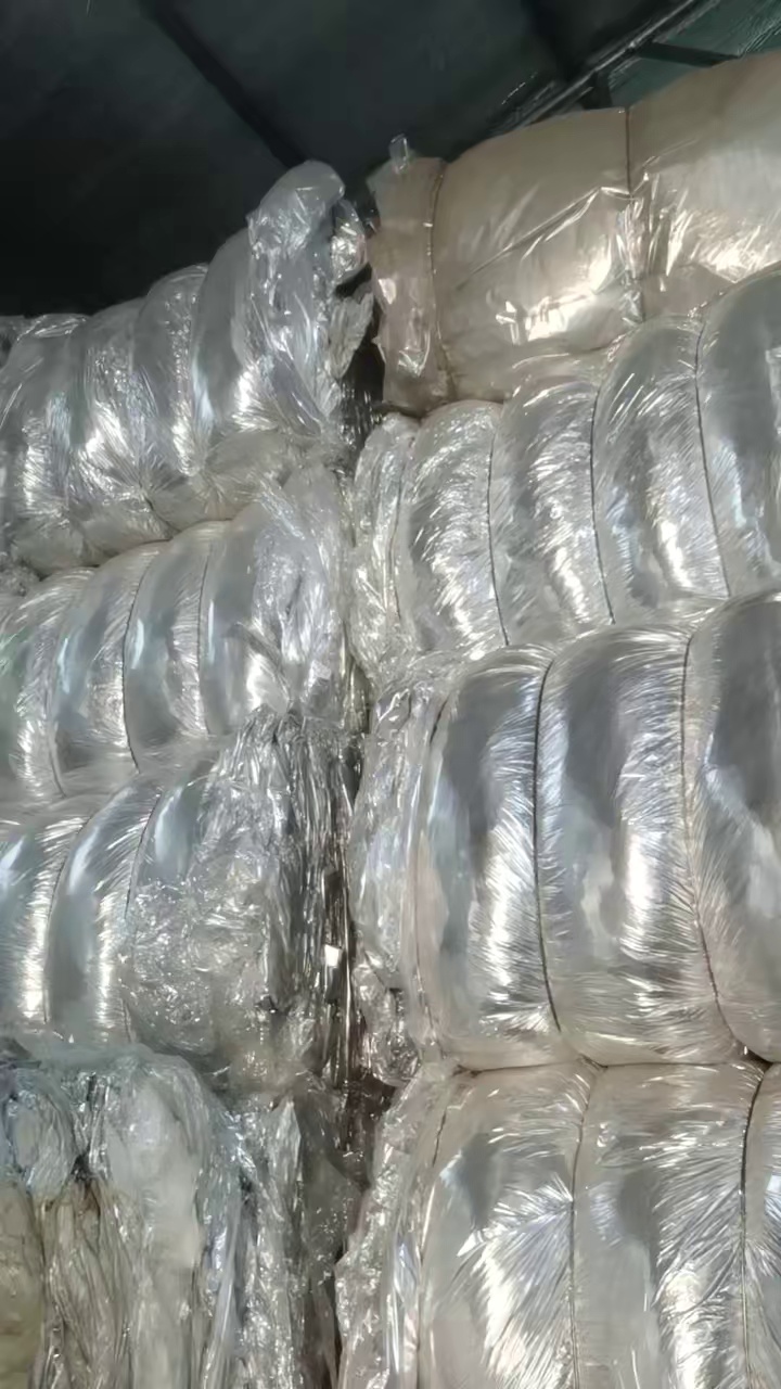 出售PET纯白废膜，现货十几吨