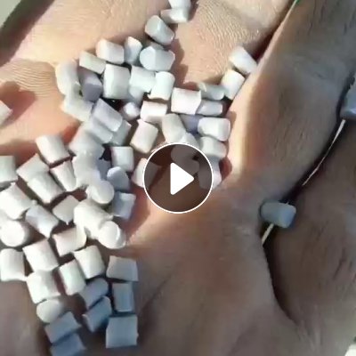 出售珍珠棉颗粒，有白色红色，过80目