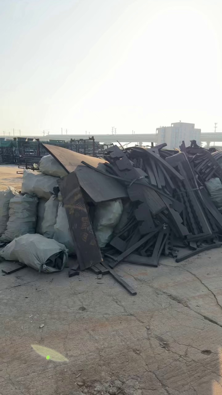 出售EVA发泡料，现货够大车