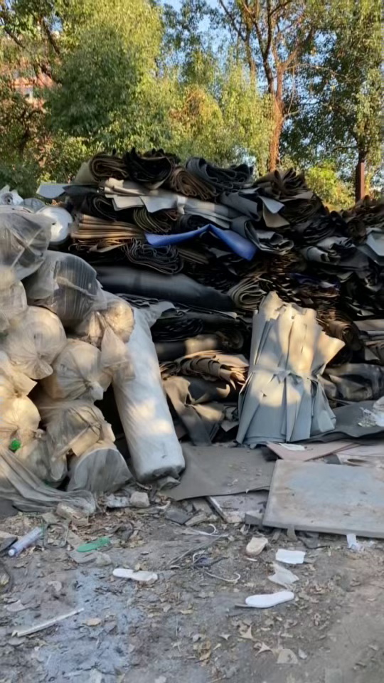 出售EVA边角料，发泡框料，EVA鸡爪料，鞋底发泡料