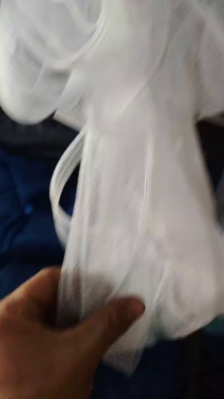 长期出售涤纶废布，涤纶边角料，有的挂浆，有的带涂层，现货30多吨