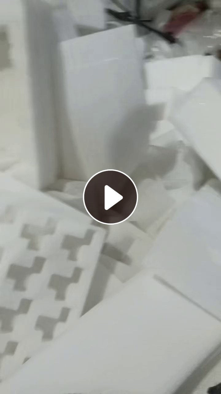 长期出售珍珠棉废料和干造缠绕膜废料