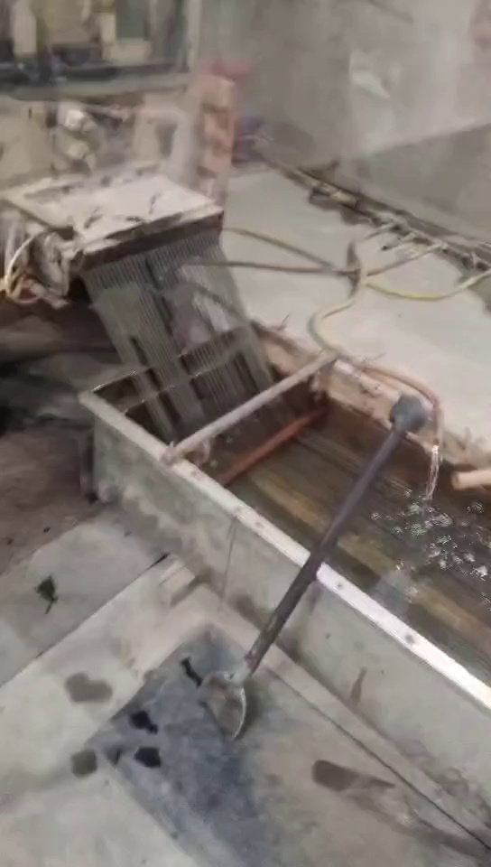 求购干造平板膜废料，缠绕膜废料，花高压膜废料，造粒用