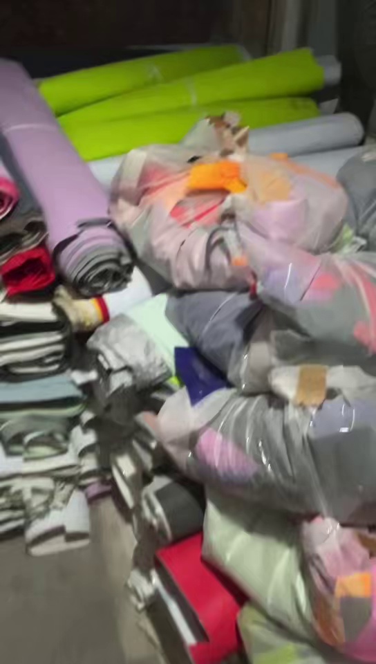 出售TPU废料，围裙厂下来的，现货10吨