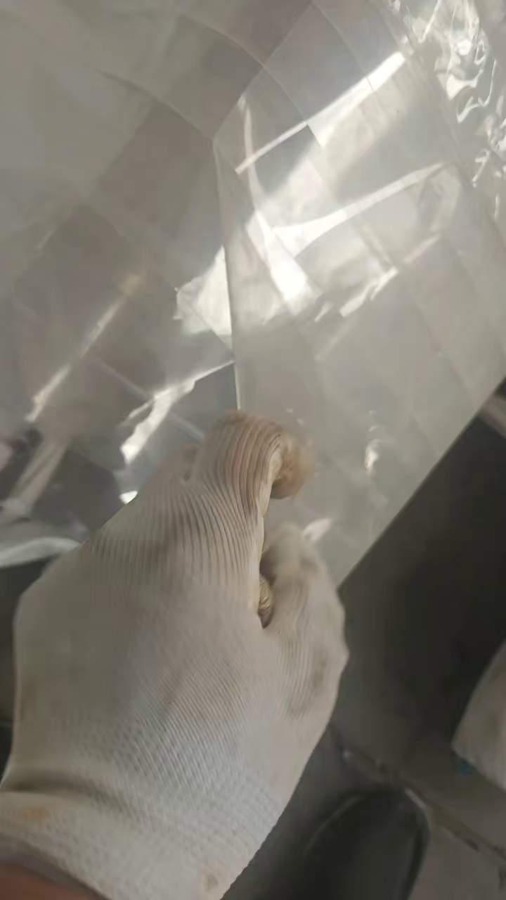 出售透明PET膜，厚的，现货15吨，