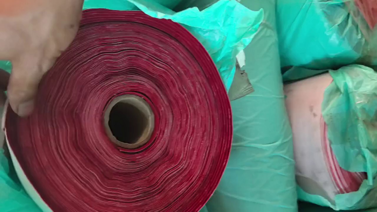 长期出售皮革，汽车革，家私革，库存皮革，货在广东东莞