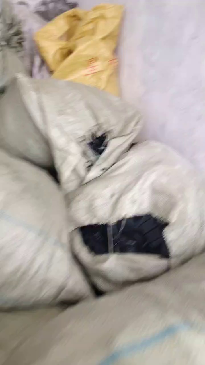 橡胶零件厂长期出售橡胶边角料