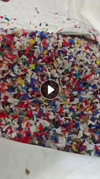 出售HDPE瓶盖破碎料，杂色，清洗甩干直接上机，现货30吨