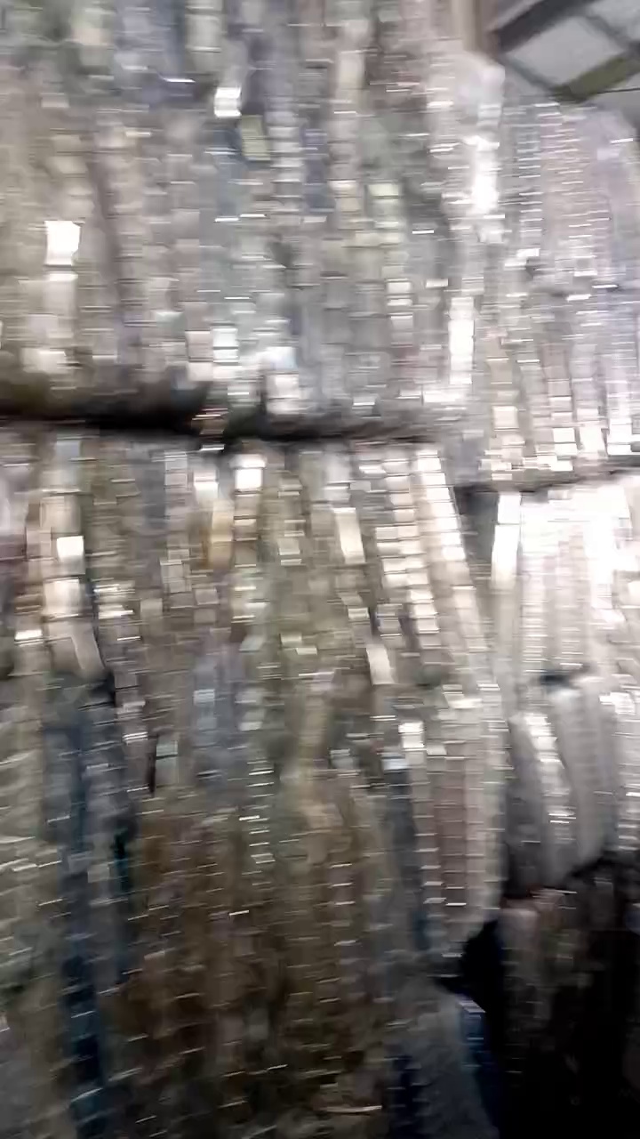 出售吸塑盒毛料，有带油的也有不带油的，分开发布的，月供20吨左右