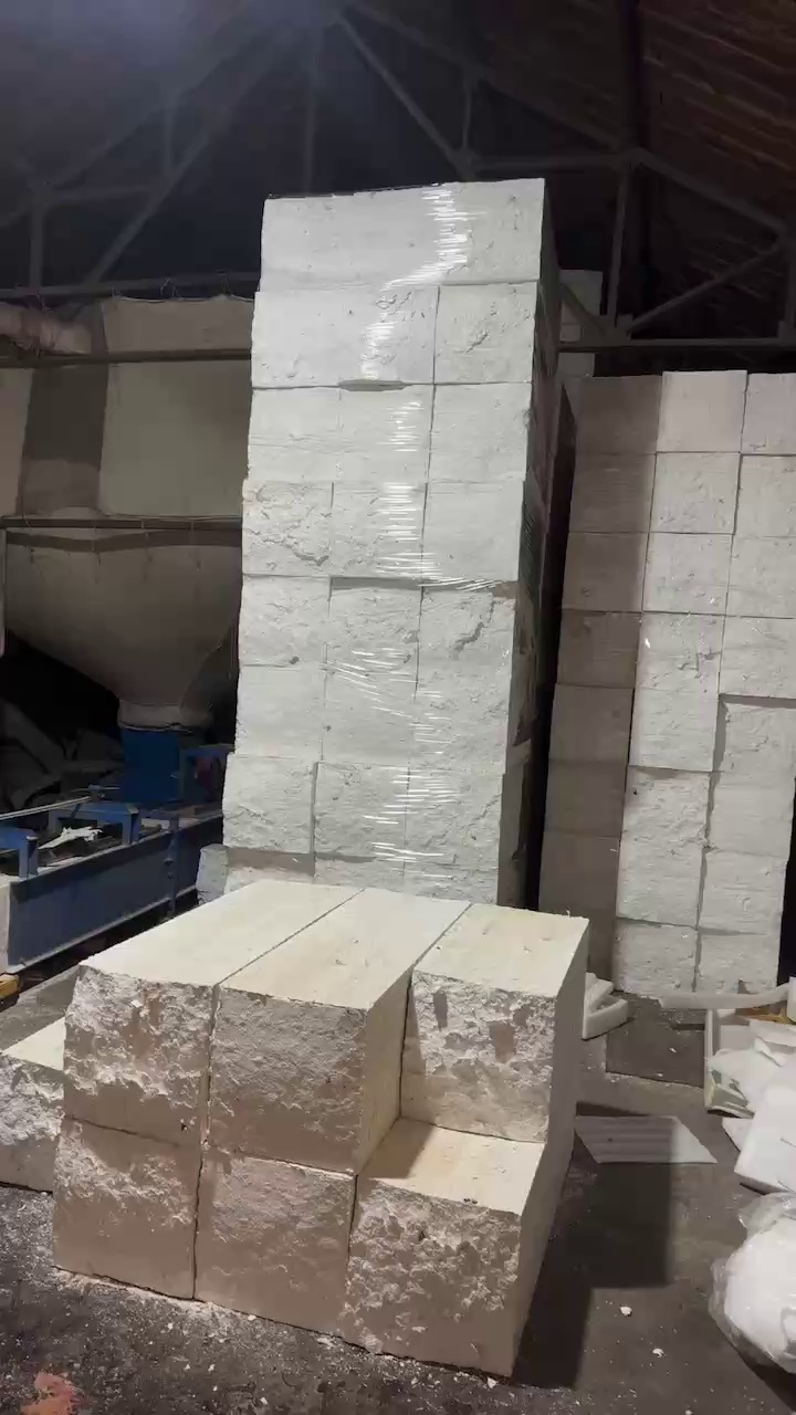 求购江浙沪的EPS冷压块，液压块，社会料厂货都可以，月需600吨