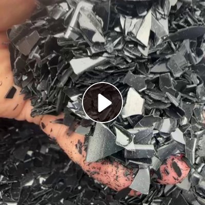 长期出售黑色pet吸塑盒破碎料，月供30吨