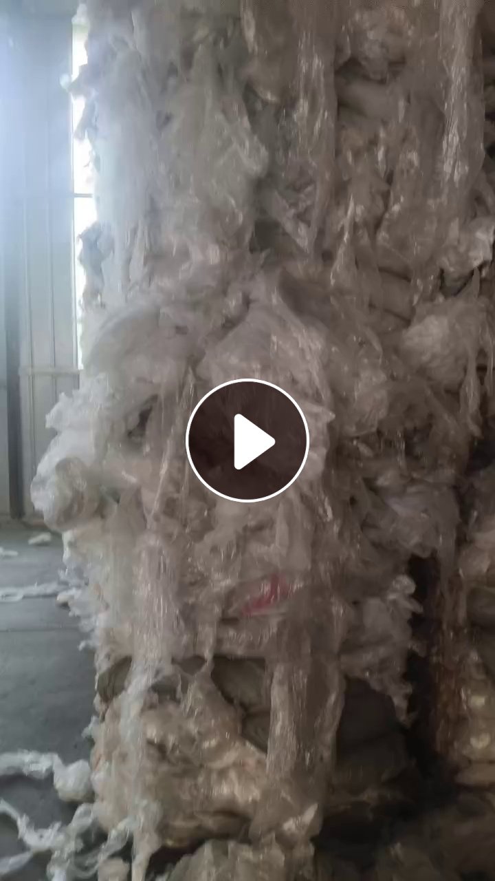 出售水洗缠绕膜，70%~80%缠绕膜，百分之二十三十小平板。现货三十几吨