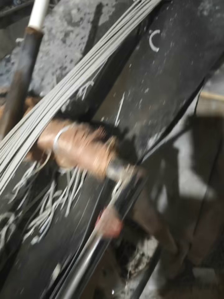 出售沉水无纺布白色PP颗粒，过40目，月供100来吨