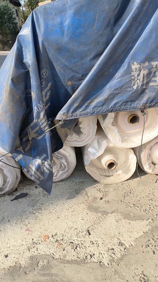 出售OPP卷筒膜废料，OPP转移膜，现货26吨