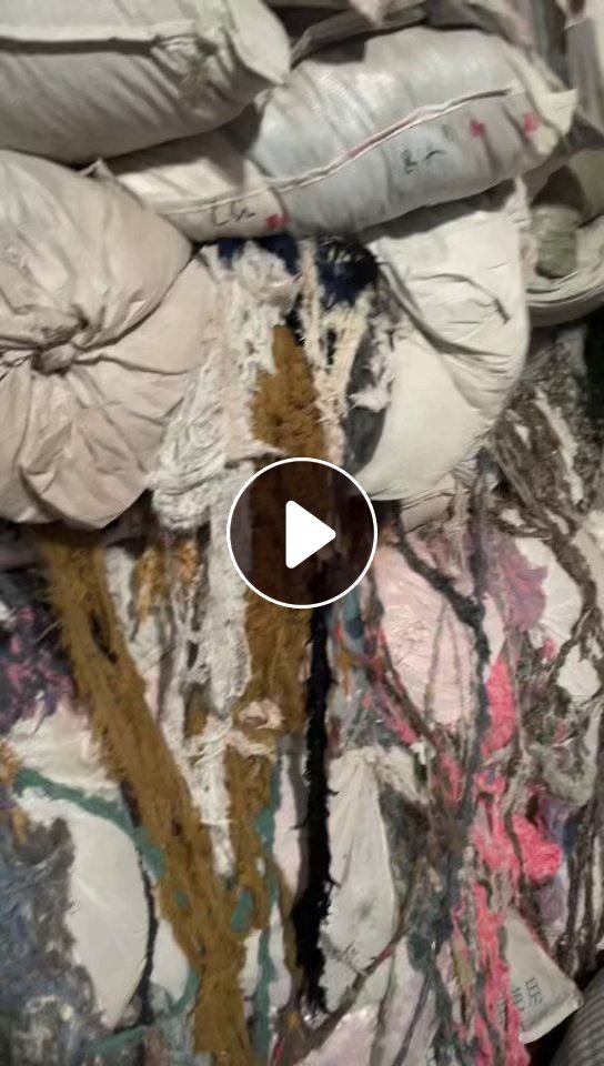 长期出售纯棉布边纱刀口纱浆纱纱线，杂色纯棉纱，每个月有500吨，货在江苏南通