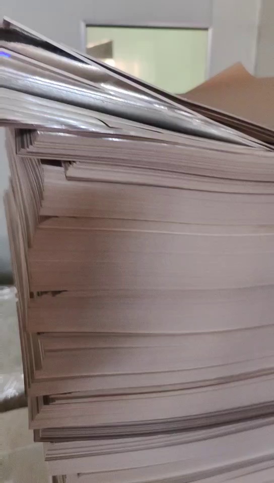 出售大张的灰卡纸，240克和350克