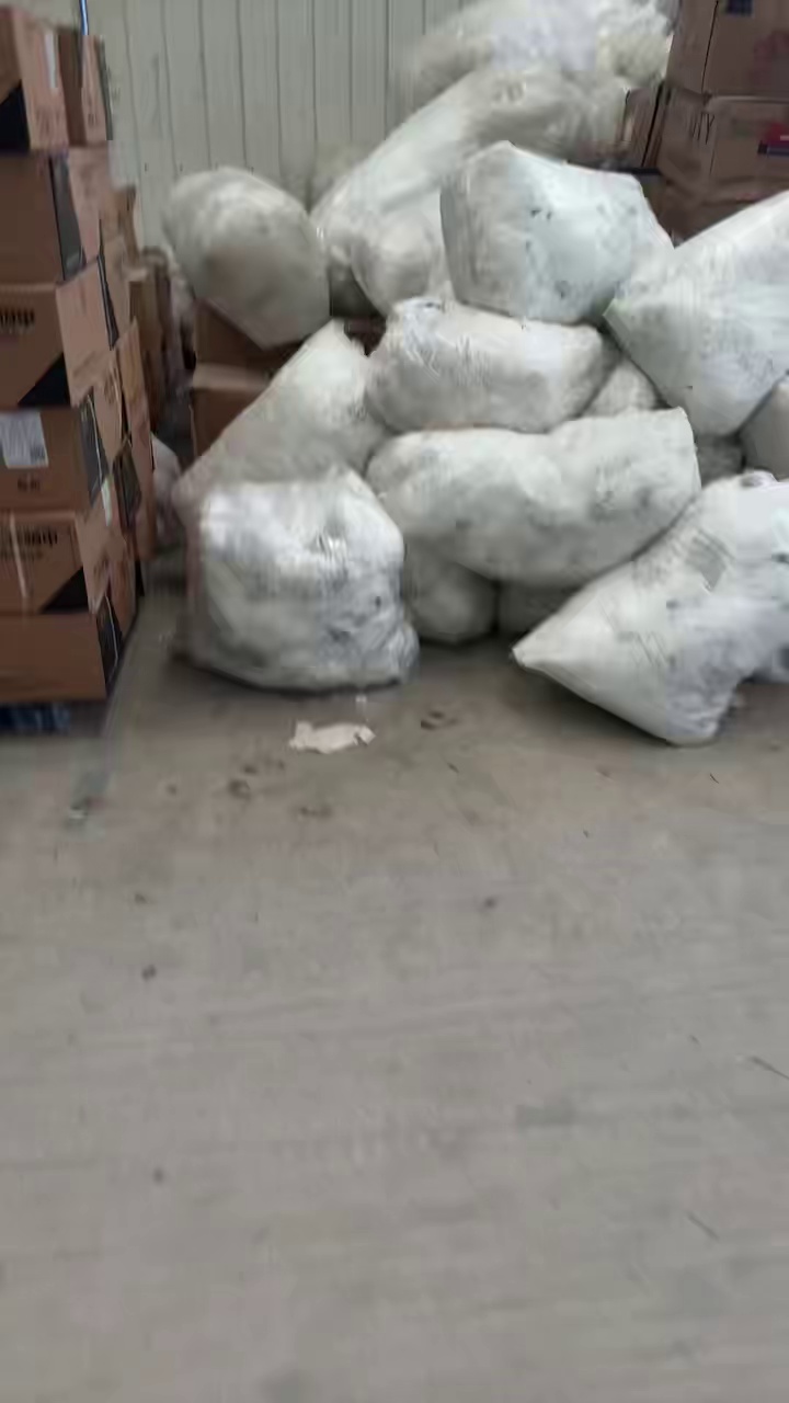 长期出售涤氨口罩带子，涤氨边角料，90涤纶10氨纶，现货5吨