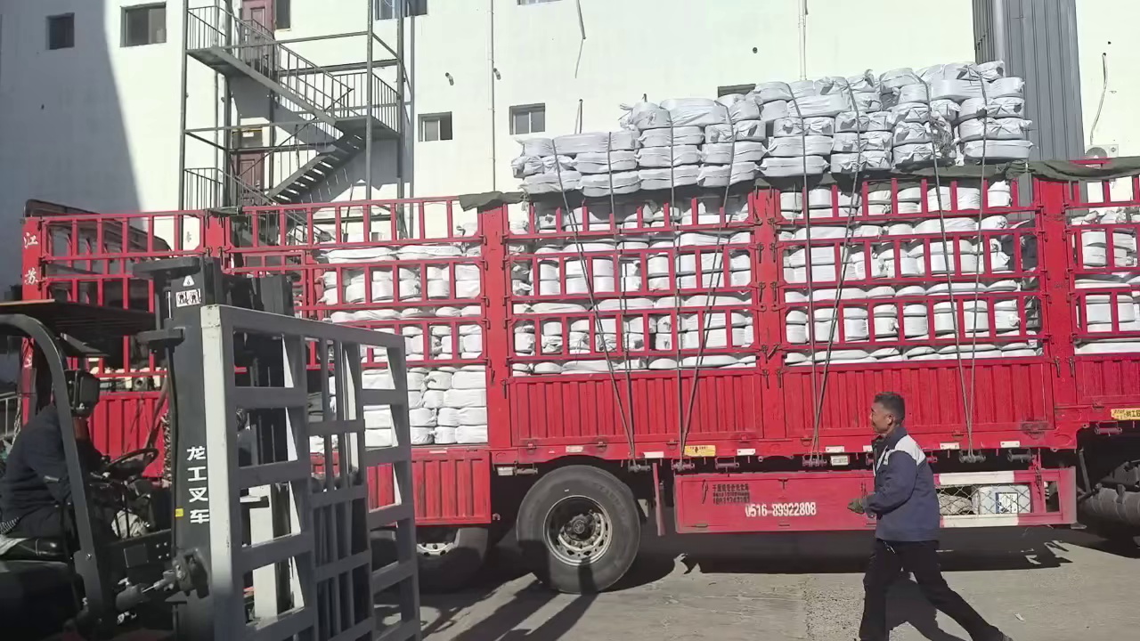 长期回收工厂下来的库存棉纱，6/40支的，涤纶丝，涤棉纱线，混纺纱，本白，色纱，麻灰纱