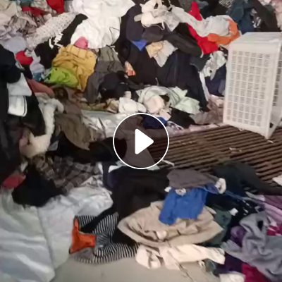 长期出售旧衣服大白，白料，开花料，月供20-30吨，货在河南洛阳
