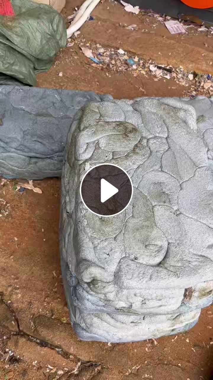 出售KT板热熔块，现货10吨多