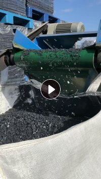 出售玻纤增强黑色PC/ABS破碎料  ，现货30吨