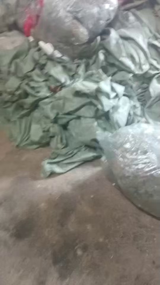 出售袋子废料，没有压包，统货出，现货5吨多