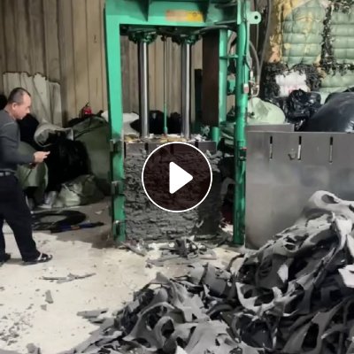 长期出售内衣海绵边角料，文胸海绵边料，有干净的也有带布，都有分开，货在广东汕头