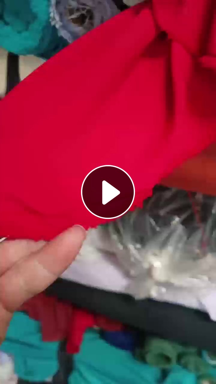 长期出售涤纶小卷布，色胚小卷布，涤纶卷布，现货有10吨，货在江苏苏州