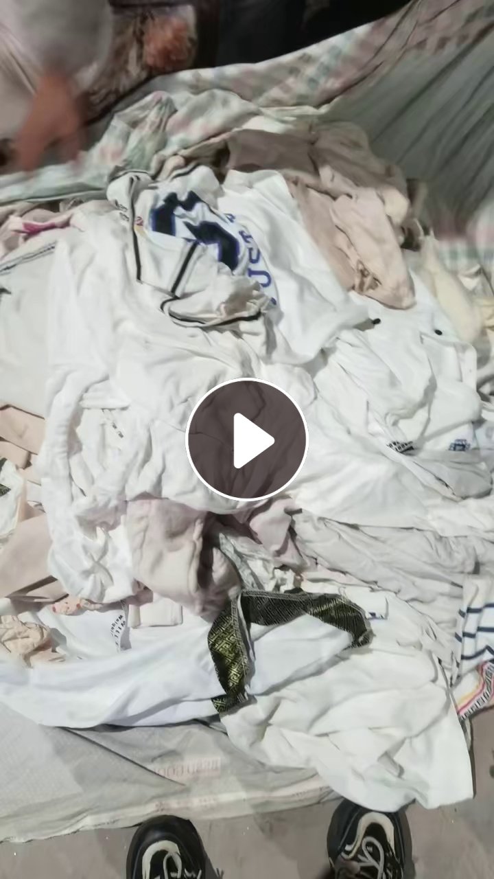 长期出售旧衣服大白，白料，开花料，月供几十吨，货在河北石家庄