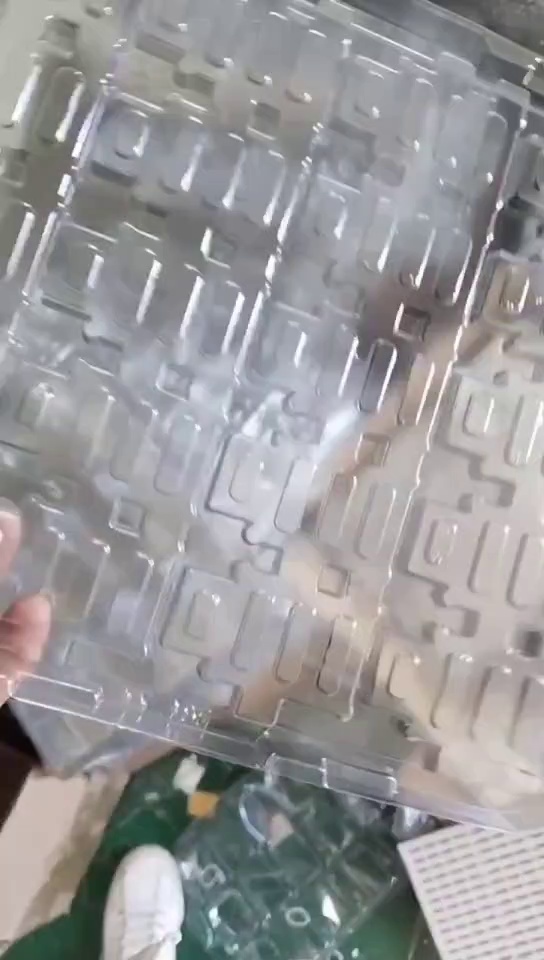 出售pet吸塑盒毛料，黑色、透明的都有，长期都有货