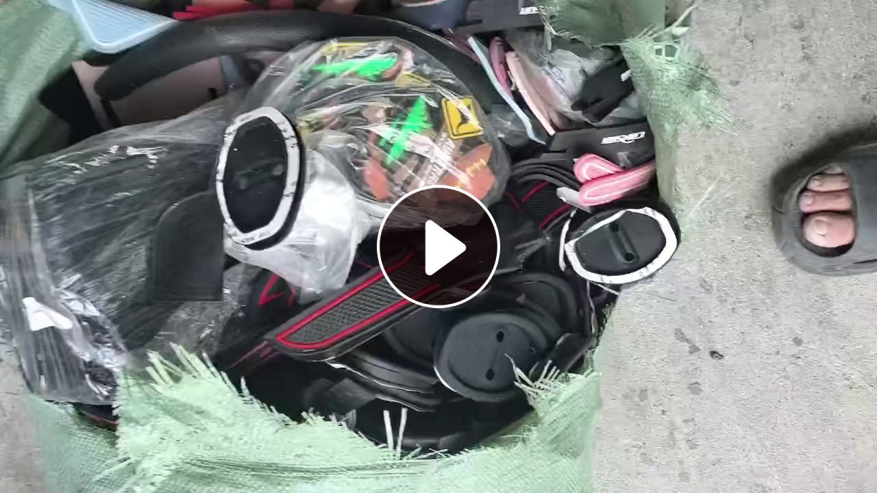 求购PVC胶章料，破碎用，长期在收