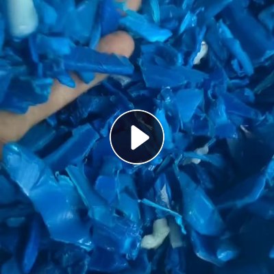 出售大蓝桶破碎料，清洗干净