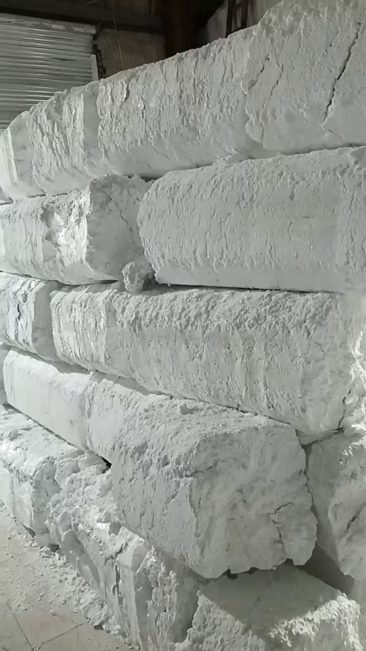 出售冷压块，厂货，可以做大白和二白的颗粒，月供50/60吨