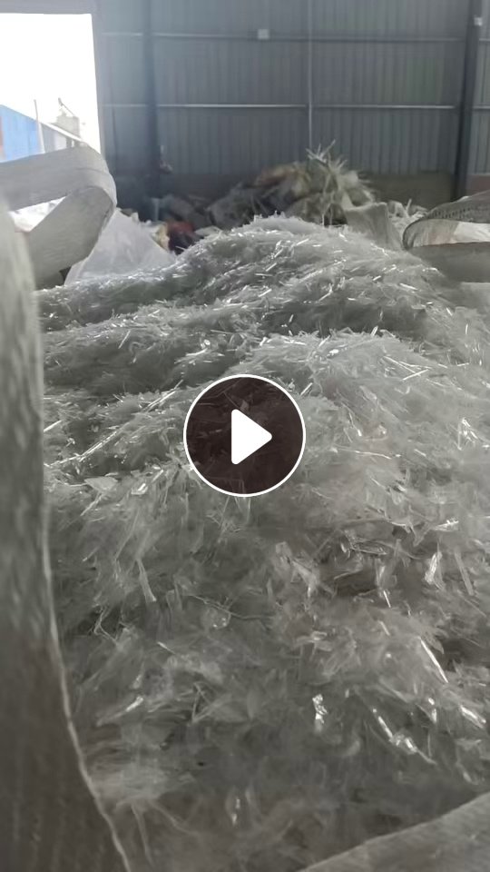 出售水粉透苯破碎料，透苯板材破碎料，透苯杯子破碎料，现货一起够车