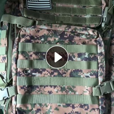 出售库存双肩包，库存包包，迷彩双肩包，现货有900多个，货在广东东莞