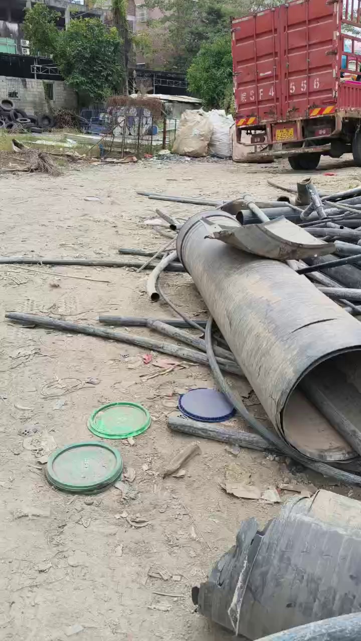 出售PE蓝线管废料，长期有货