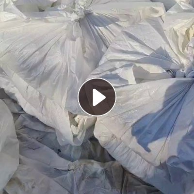 长期出售做湿巾下来的涤纶水刺无纺布，无纺布边角料，湿的的现货二三十吨