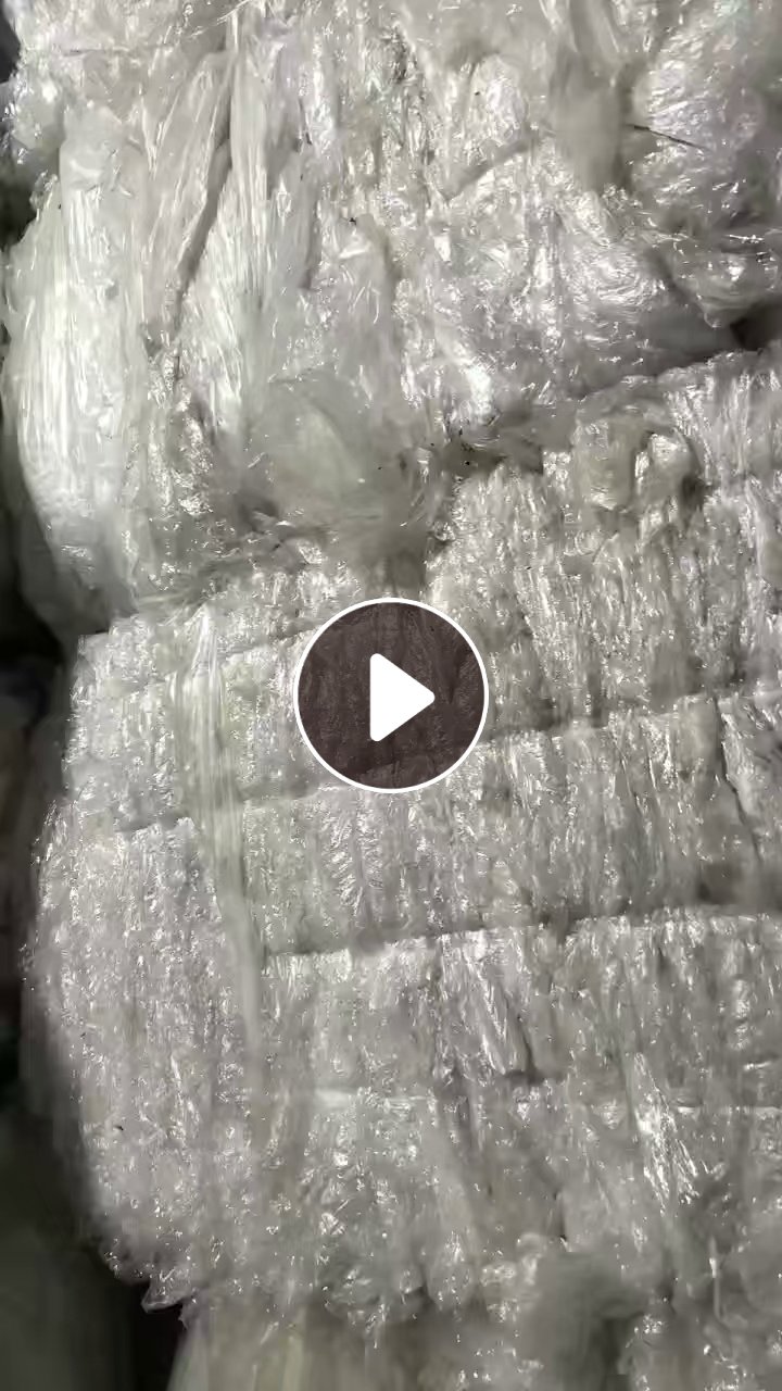 出售纯缠绕膜废料，现货40几吨