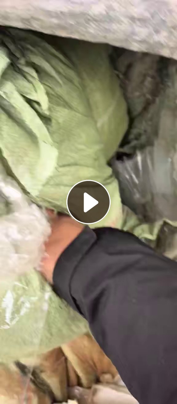 长期出售PET滑膜废料，成卷散膜都有，现货10吨