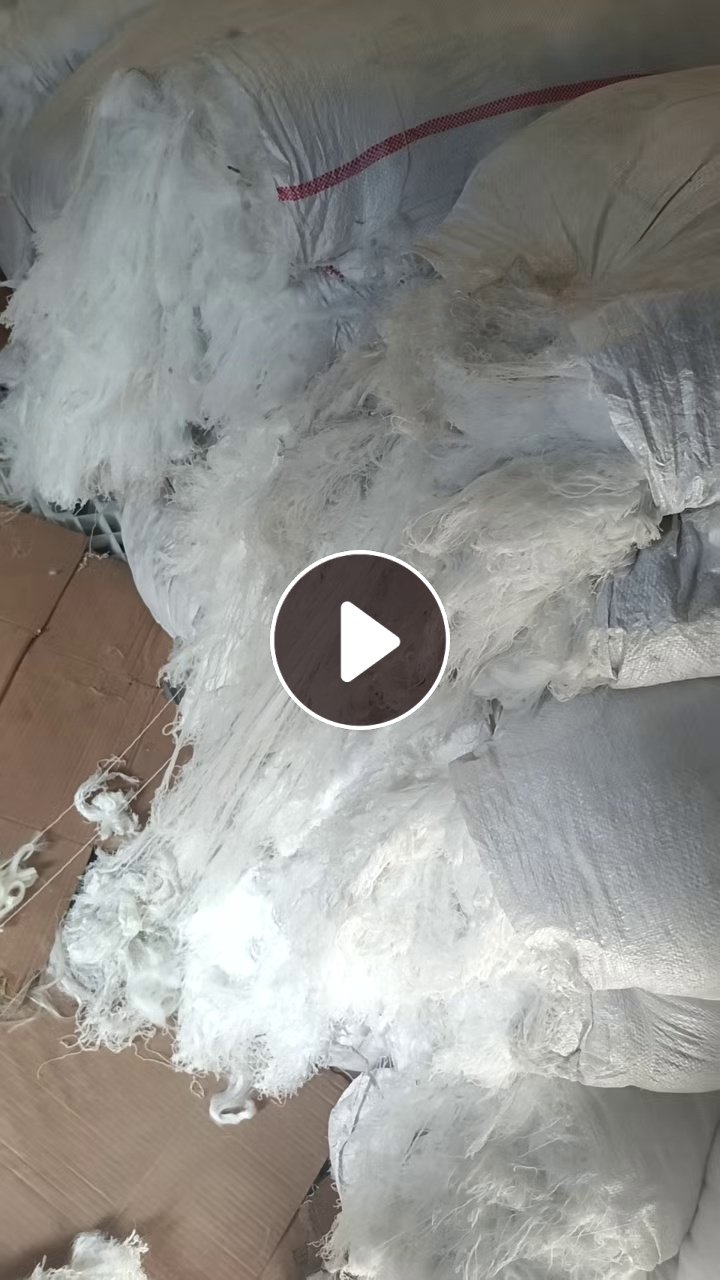 长期出售涤纶废丝，涤纶干丝，150D的可以开花用，月供二三十吨