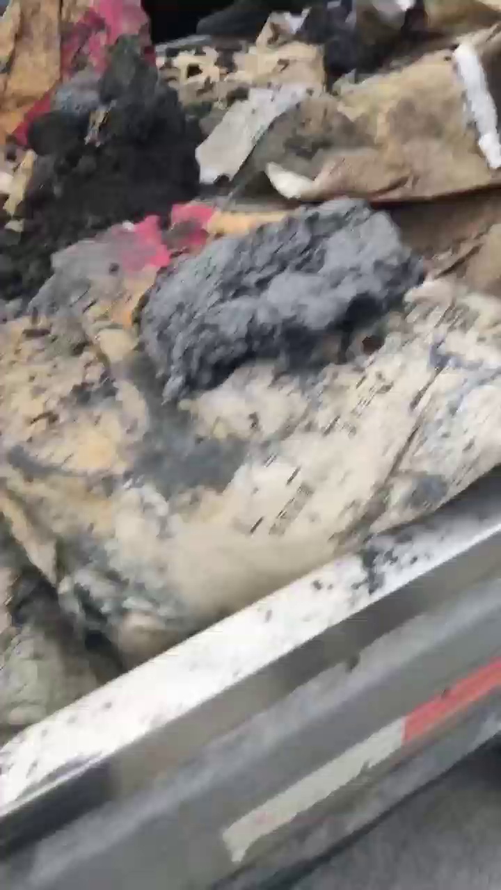 出售金属铝粉，含量20以上，每月4-5车