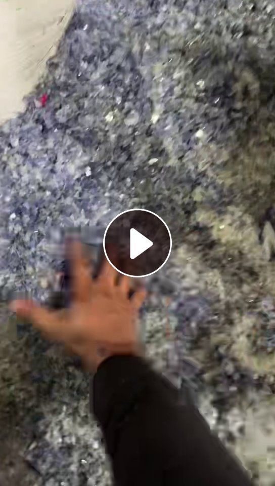 出售水粉PVC铝材膜破碎料，现货够车